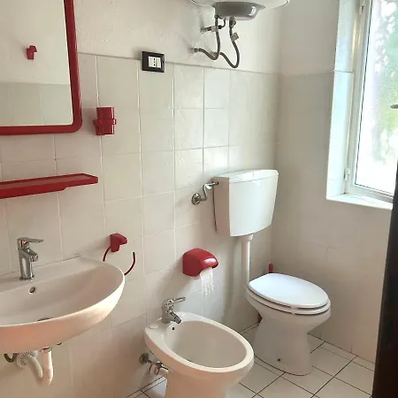 Vacanze A Apartament *